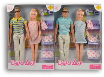 95473 - Panenka Lucy s Kentem v obchodě pro děti