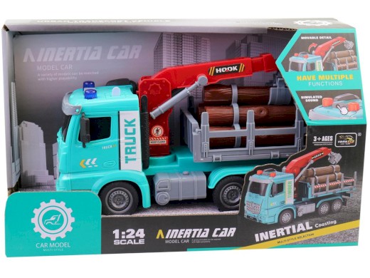 Auto převážející klády, s bateriemi