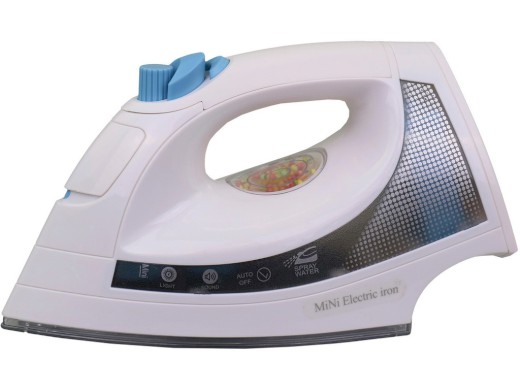 16317 - Žehlička na baterie, 27,5 x 9,5 x 15,5 cm